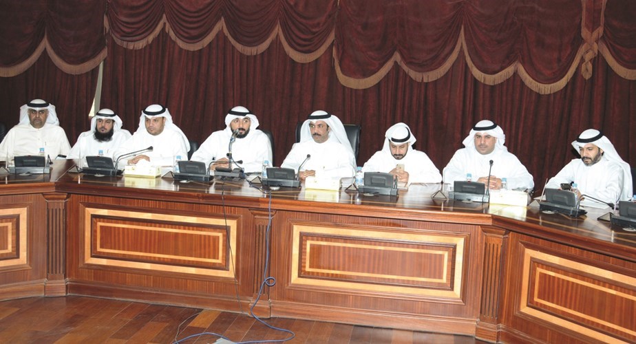الهضيبان: المشاريع الصغيرة وميكنة الإجراءات من أولوياتنا