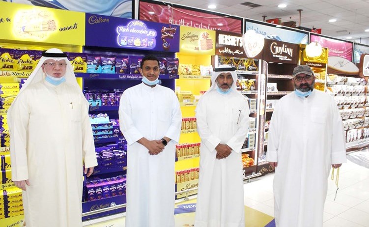تعاونية الروضة: حريق بسيط في وحدة تكييف محل .. والعمل في السوق طبيعي